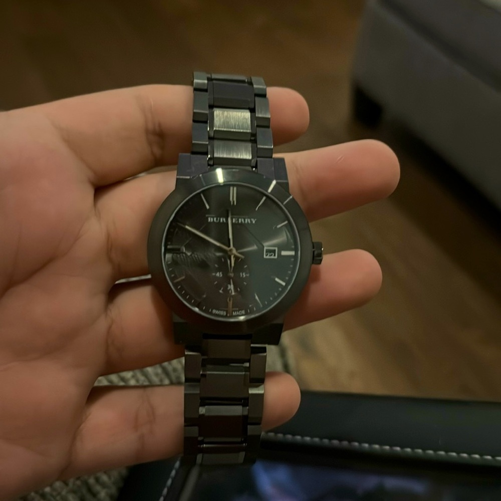 Burberry- GunMetal BU9902- Stainless Steel, Sapphire Crystal, 50m/165m Watch